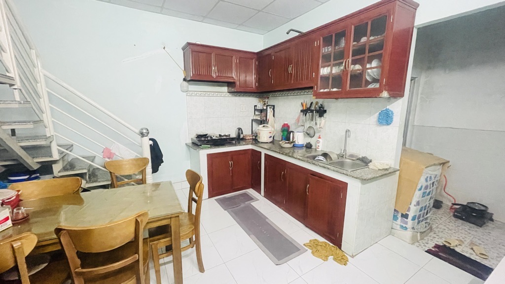Bán nhà Nguyễn Văn Quá Quận 12, 64m2(4x16)m, 2tầng,Nhỉnh 3.9tỷ , Sổ hồng chờ bạn.